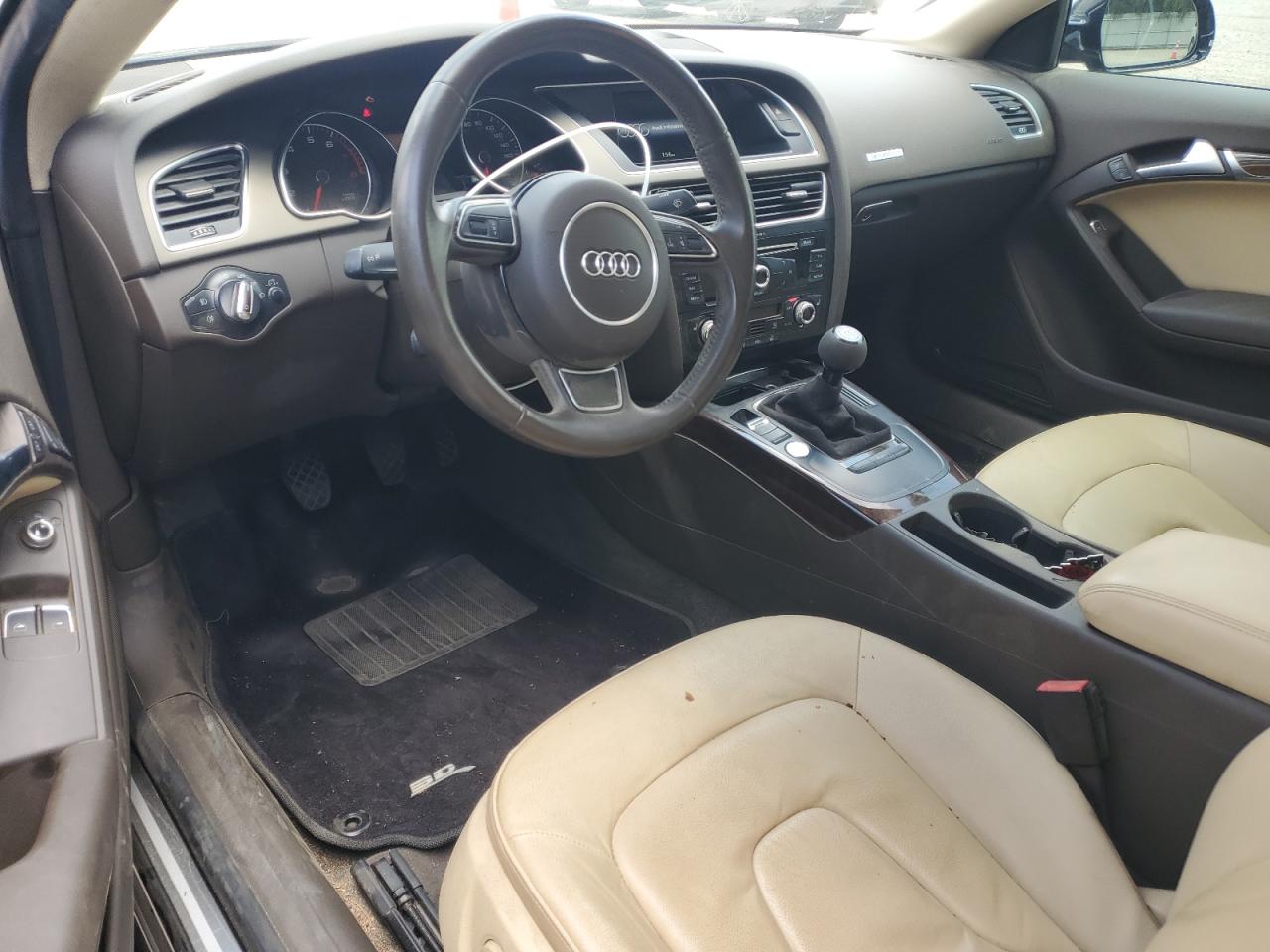 WAUSFAFR0FA012068 2015 Audi A5 Premium Plus