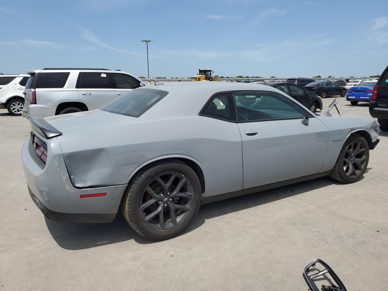 2022 Dodge Challenger R/T vin: 2C3CDZBT9NH230947