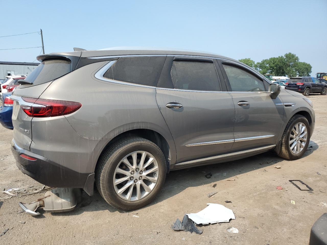 BUICK ENCLAVE ESSENCE