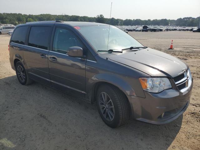 VIN 2C4RDGCG7HR724539 2017 Dodge Grand Caravan, Sxt no.4