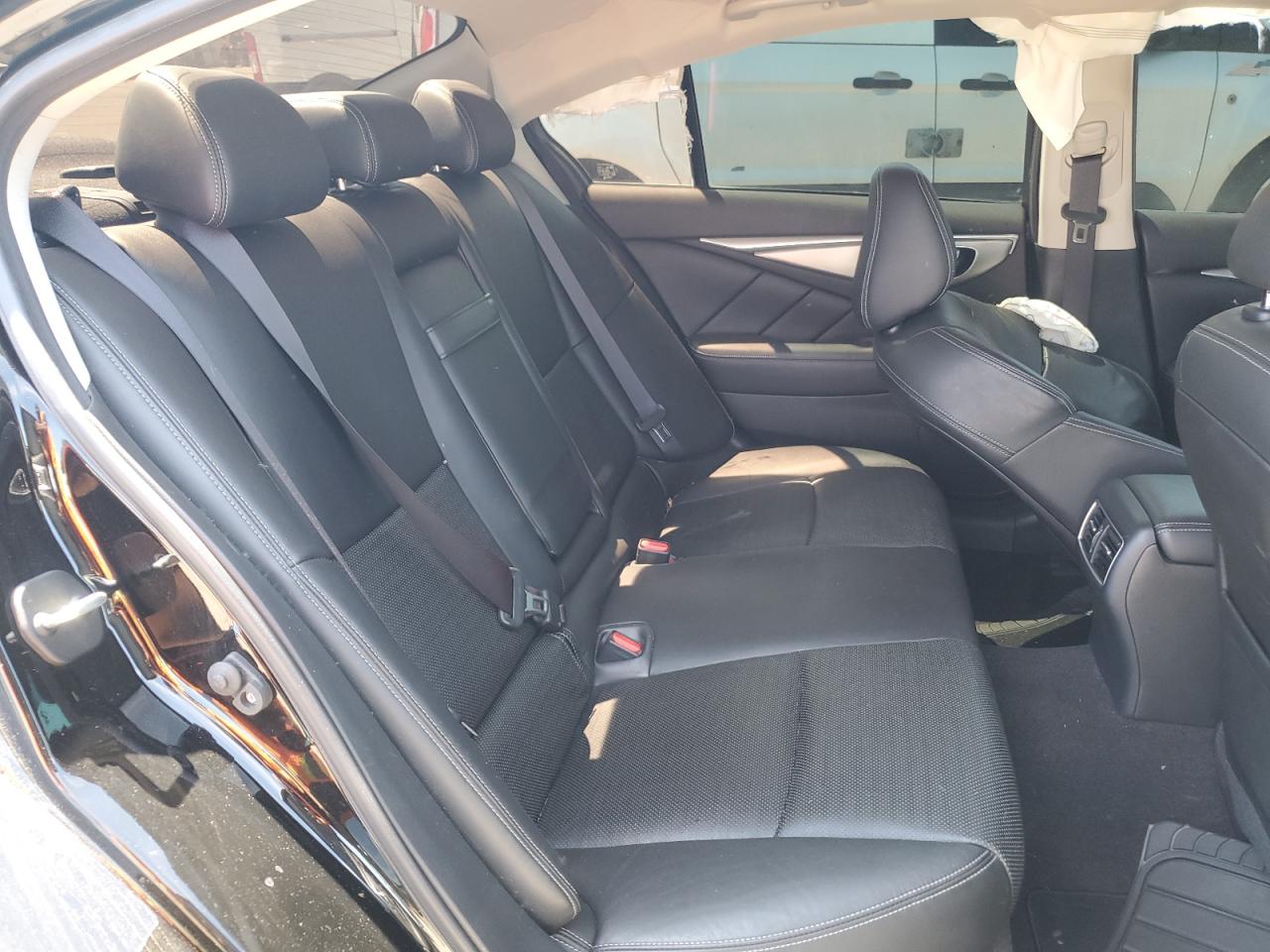 JN1EV7AR9KM591098 2019 Infiniti Q50 Luxe