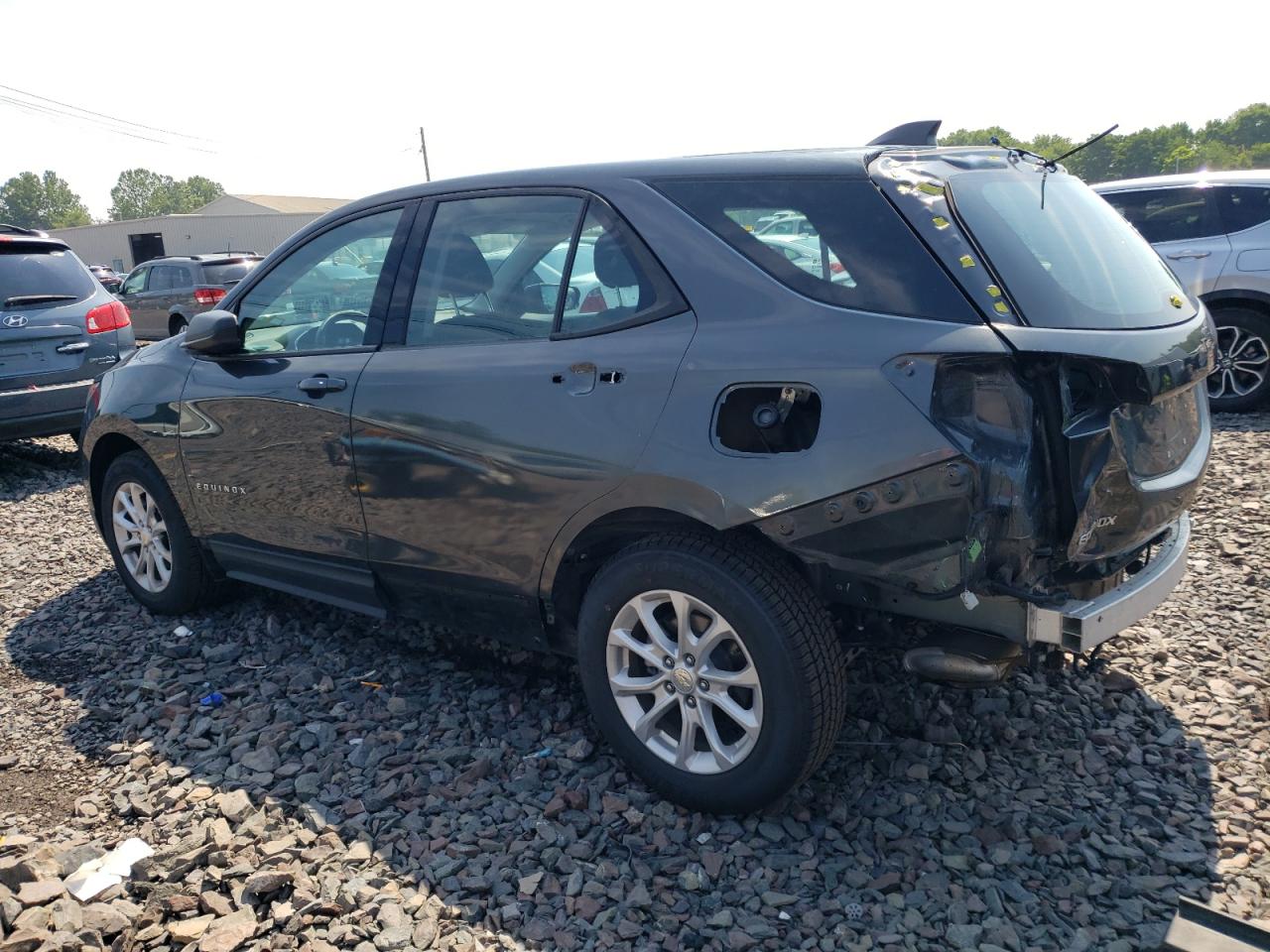 2019 Chevrolet Equinox Ls vin: 3GNAXHEV0KS635581