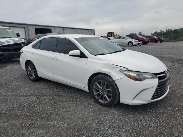 VIN 4T1BF1FK6HU754686 2017 Toyota Camry, LE no.4