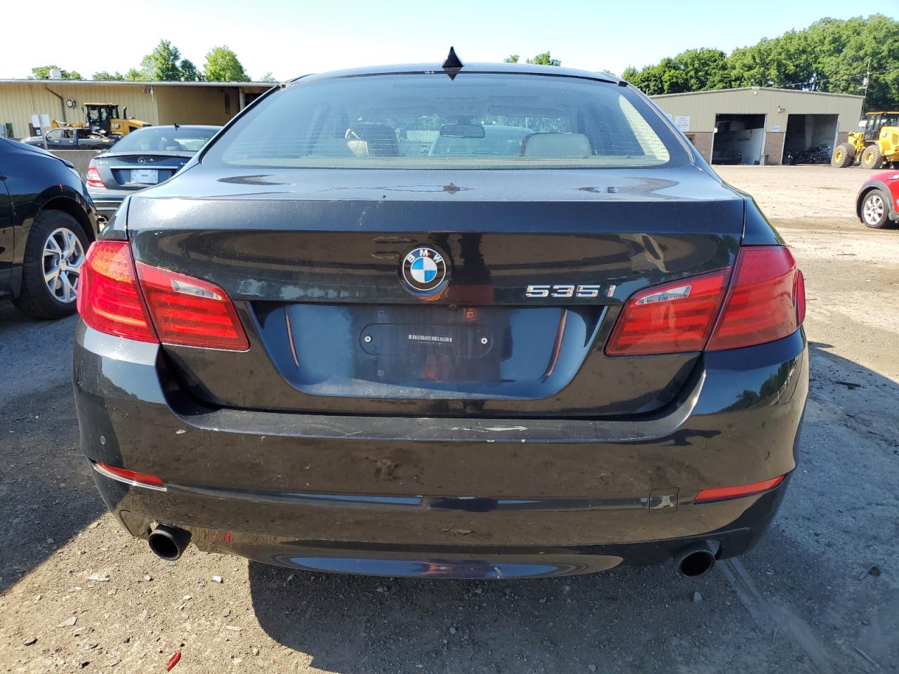 WBAFU7C57BC771861 2011 BMW 535 Xi