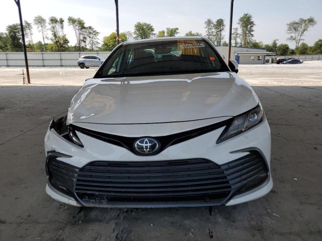 VIN 4T1C11AK9NU719162 2022 Toyota Camry, LE no.5