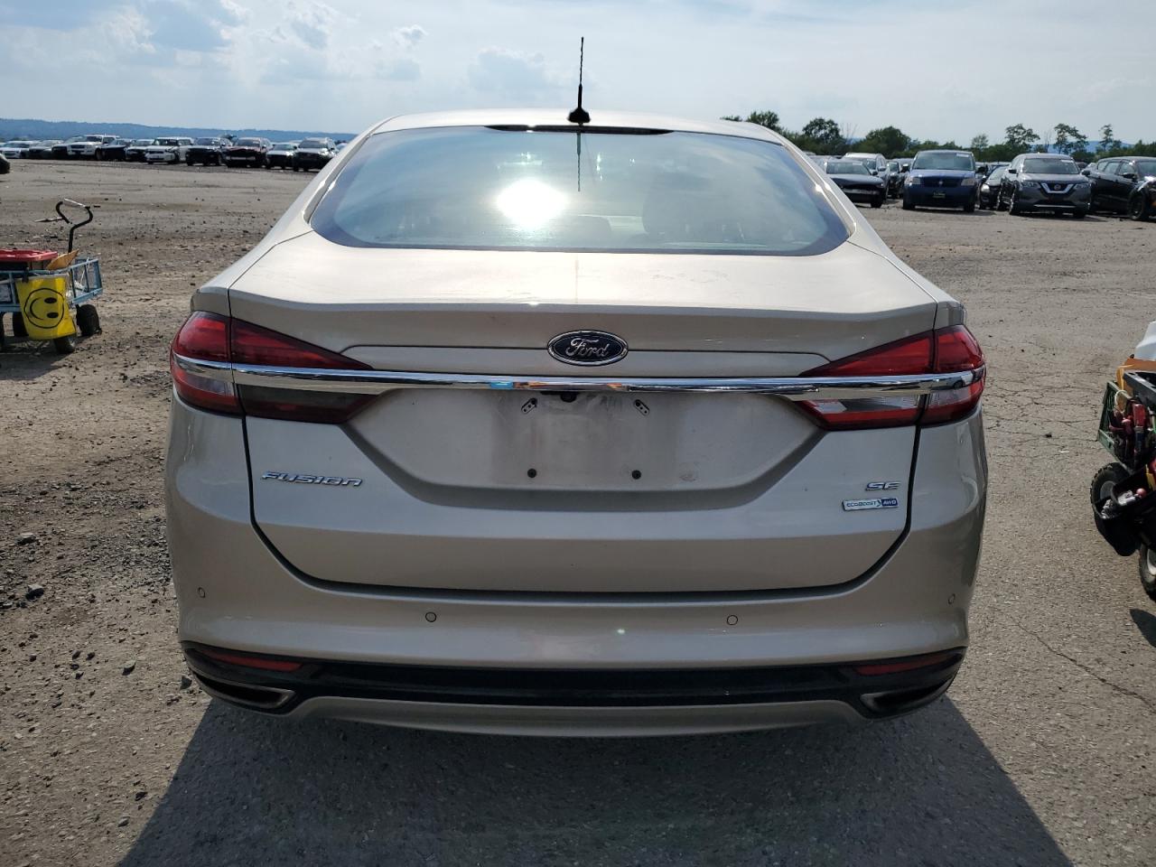 3FA6P0T9XHR352908 2017 Ford Fusion Se