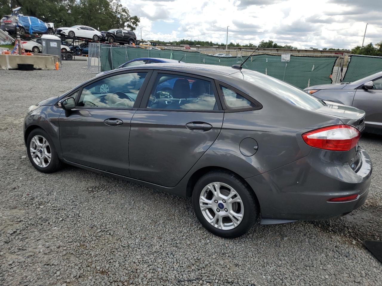 2016 Ford Fiesta Se vin: 3FADP4BJ0GM130108