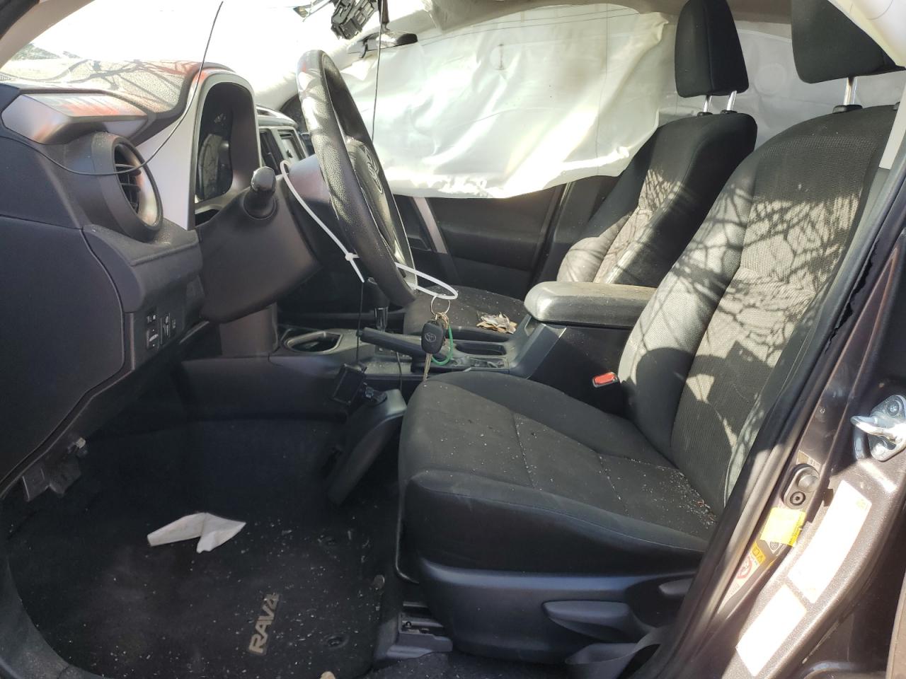 JTMZFREV8HJ703267 2017 Toyota Rav4 Le