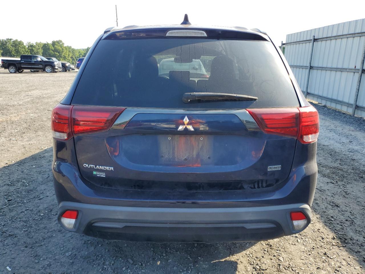 2020 Mitsubishi Outlander Se vin: JA4AD3A37LZ035759