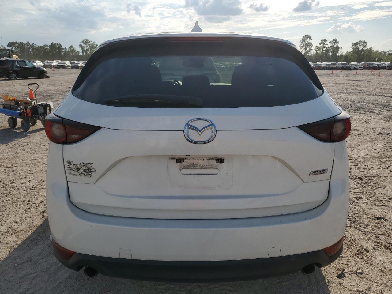 JM3KFACL1H0197010 2017 Mazda Cx-5 Touring