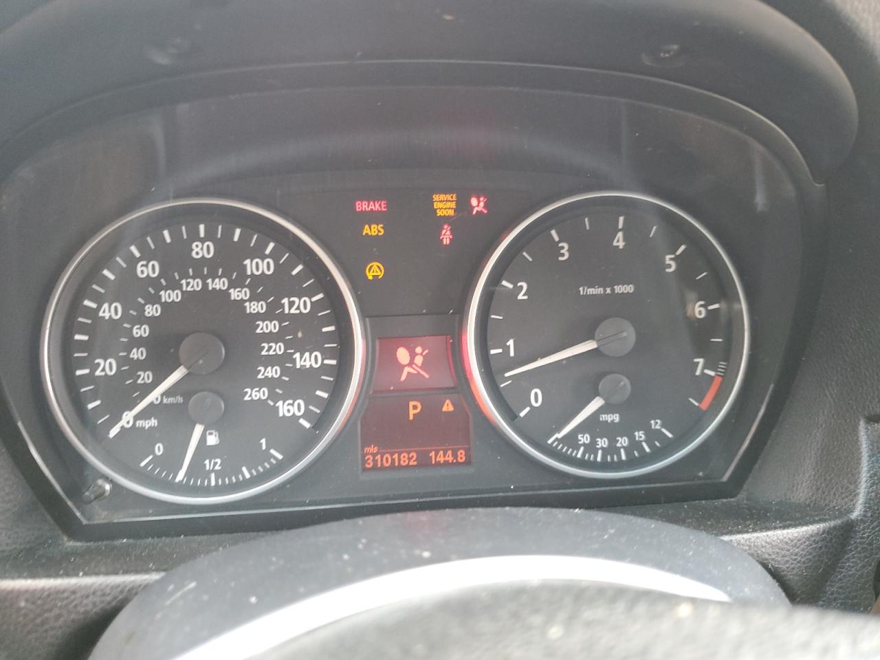 WBAVD33586KV61141 2006 BMW 330 Xi