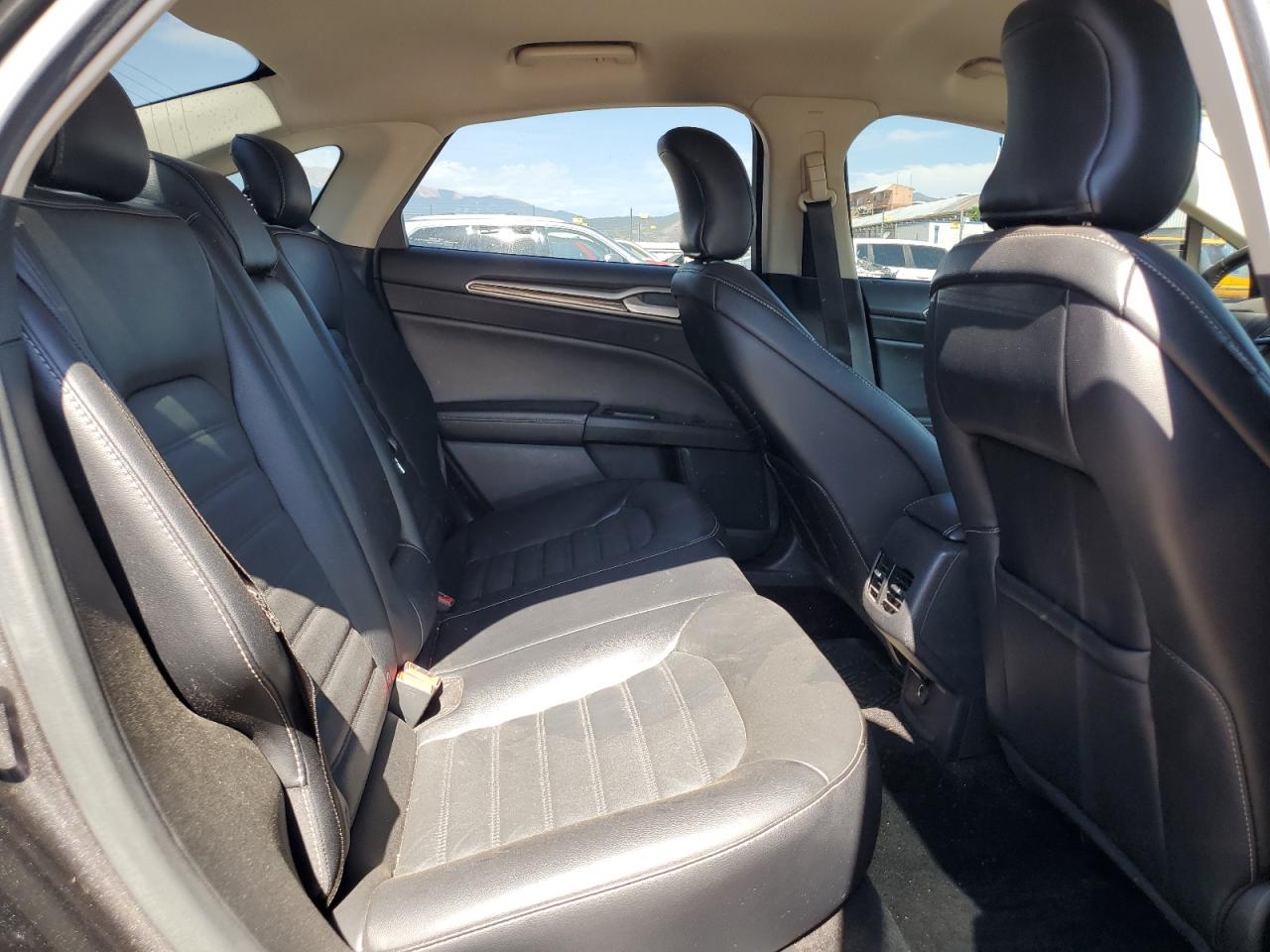 3FA6P0T90HR362721 2017 Ford Fusion Se