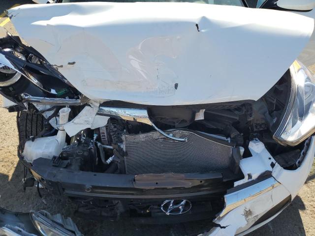 2017 Hyundai Veloster VIN: KMHTC6AD3HU315626 Lot: 61679624