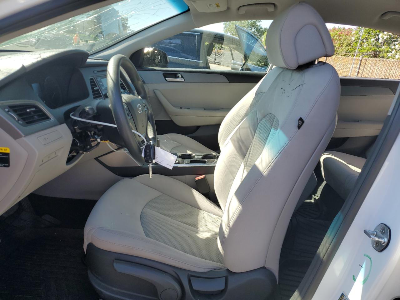 5NPE24AF4HH580605 2017 Hyundai Sonata Se