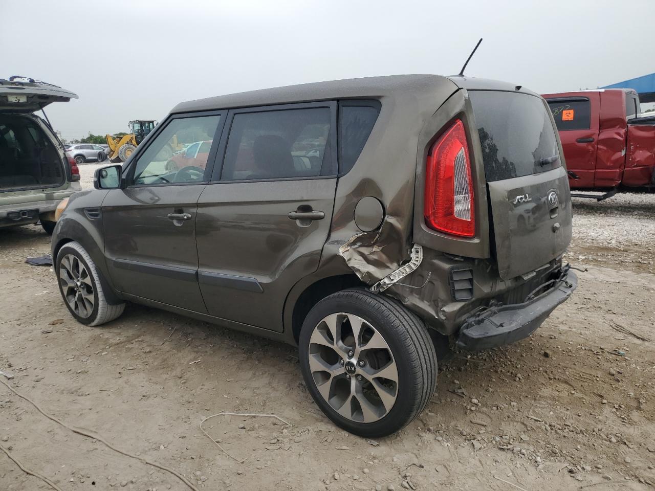 KNDJT2A67D7526276 2013 Kia Soul +