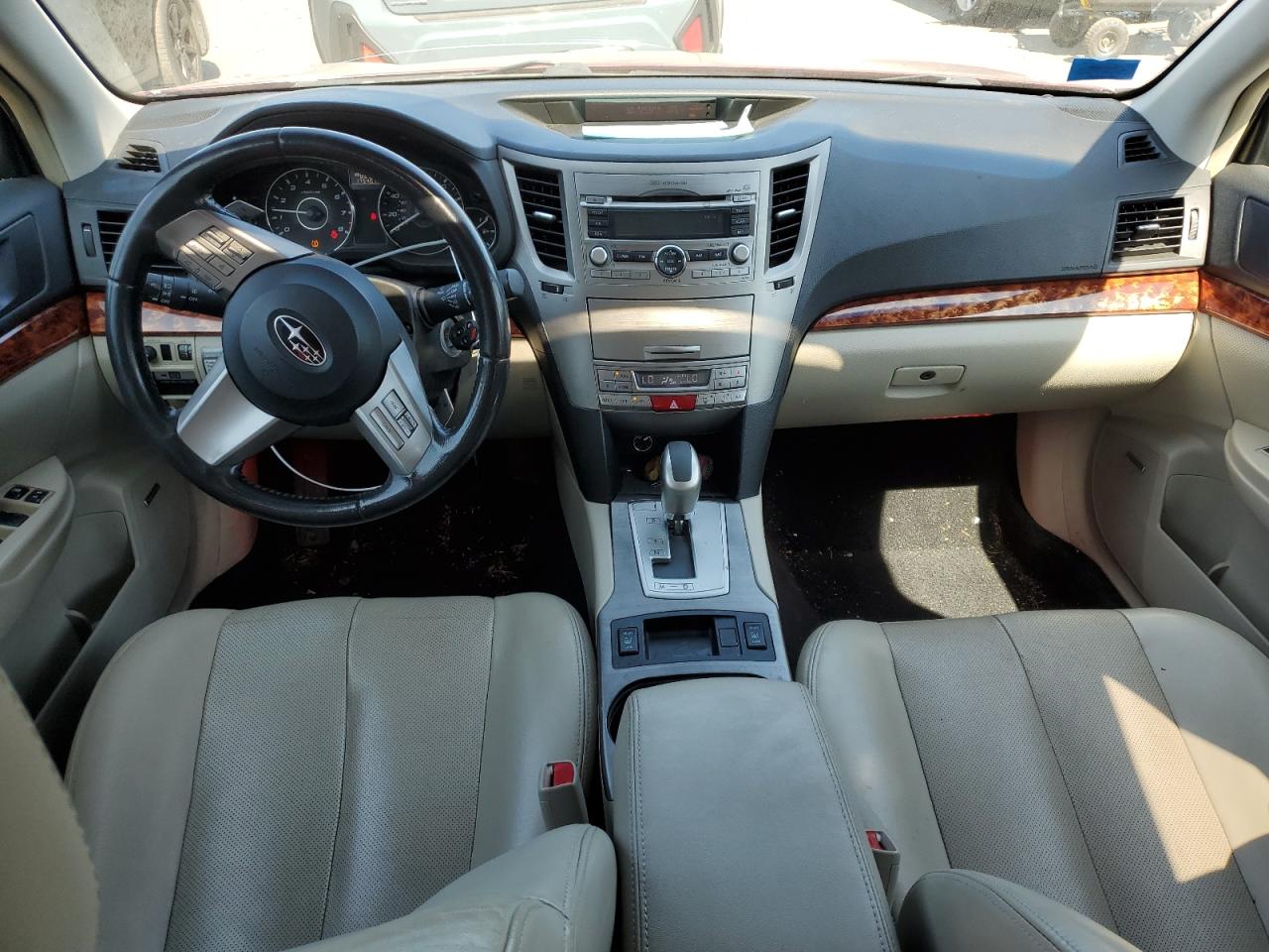 4S4BRBKC2B3407218 2011 Subaru Outback 2.5I Limited