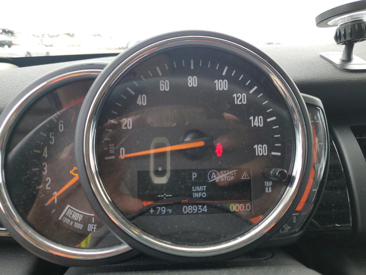 WMWXR3C07M2P11249 2021 Mini Cooper