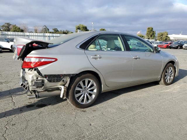 VIN 4T1BF1FK9HU674248 2017 Toyota Camry, LE no.3