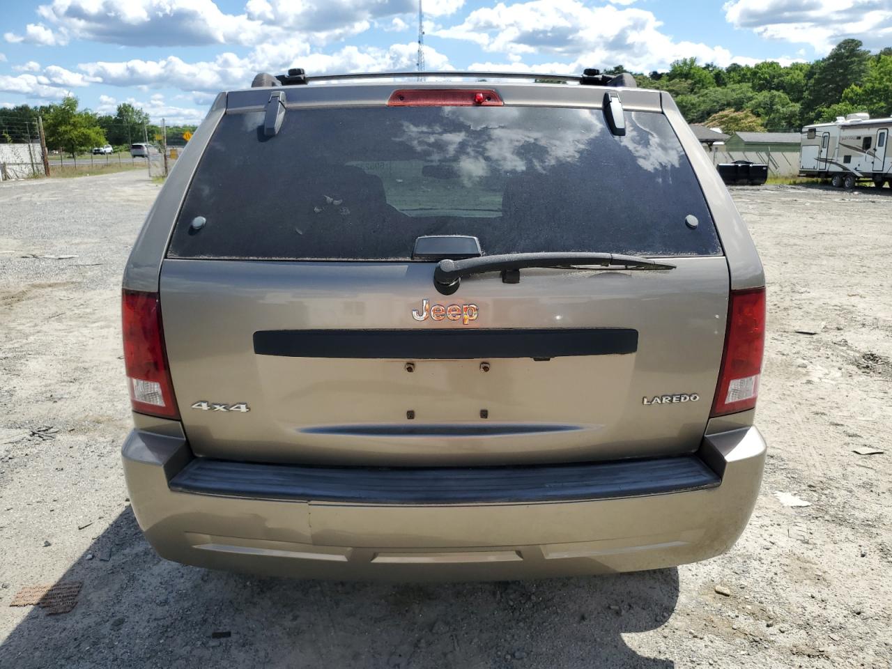 1J8GR48K25C604004 2005 Jeep Grand Cherokee Laredo