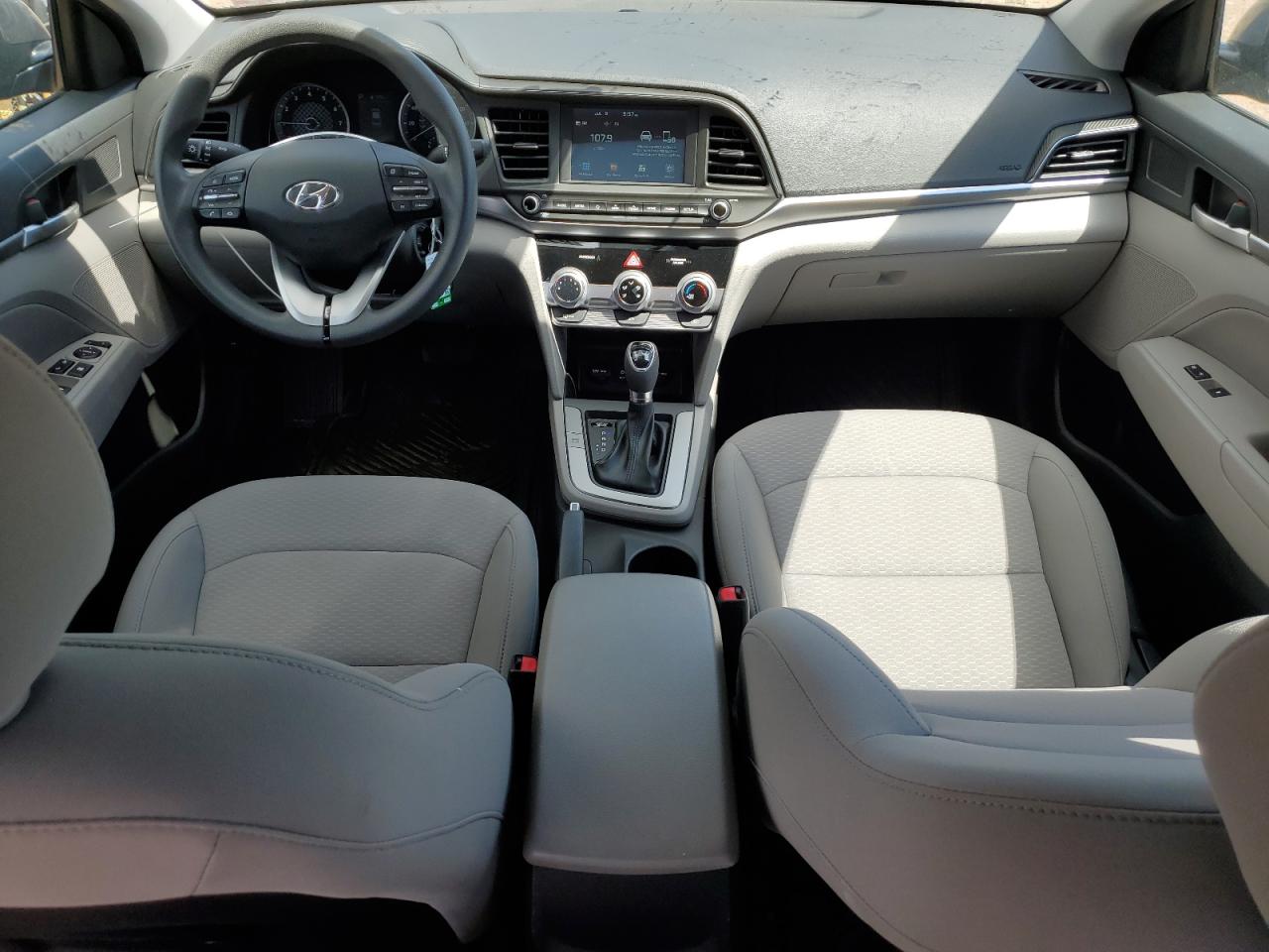 5NPD84LF0KH464056 2019 Hyundai Elantra Sel