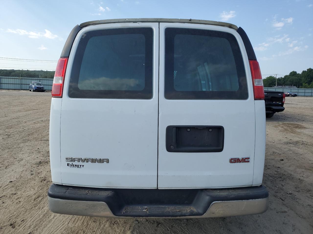 1GTW7AFF2H1908916 2017 GMC Savana G2500