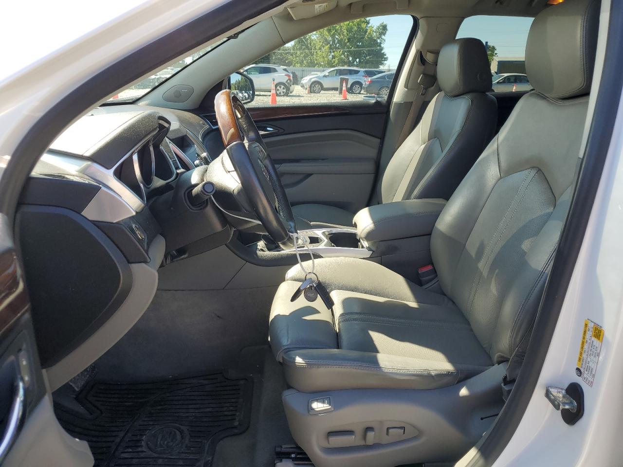 3GYFNCE30CS581961 2012 Cadillac Srx Premium Collection