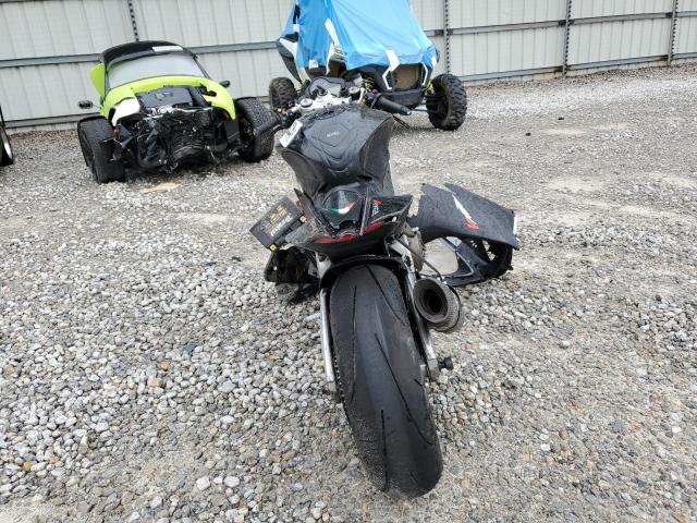 2010 APRILIA RSV4 R ZD4RKC018AS000141