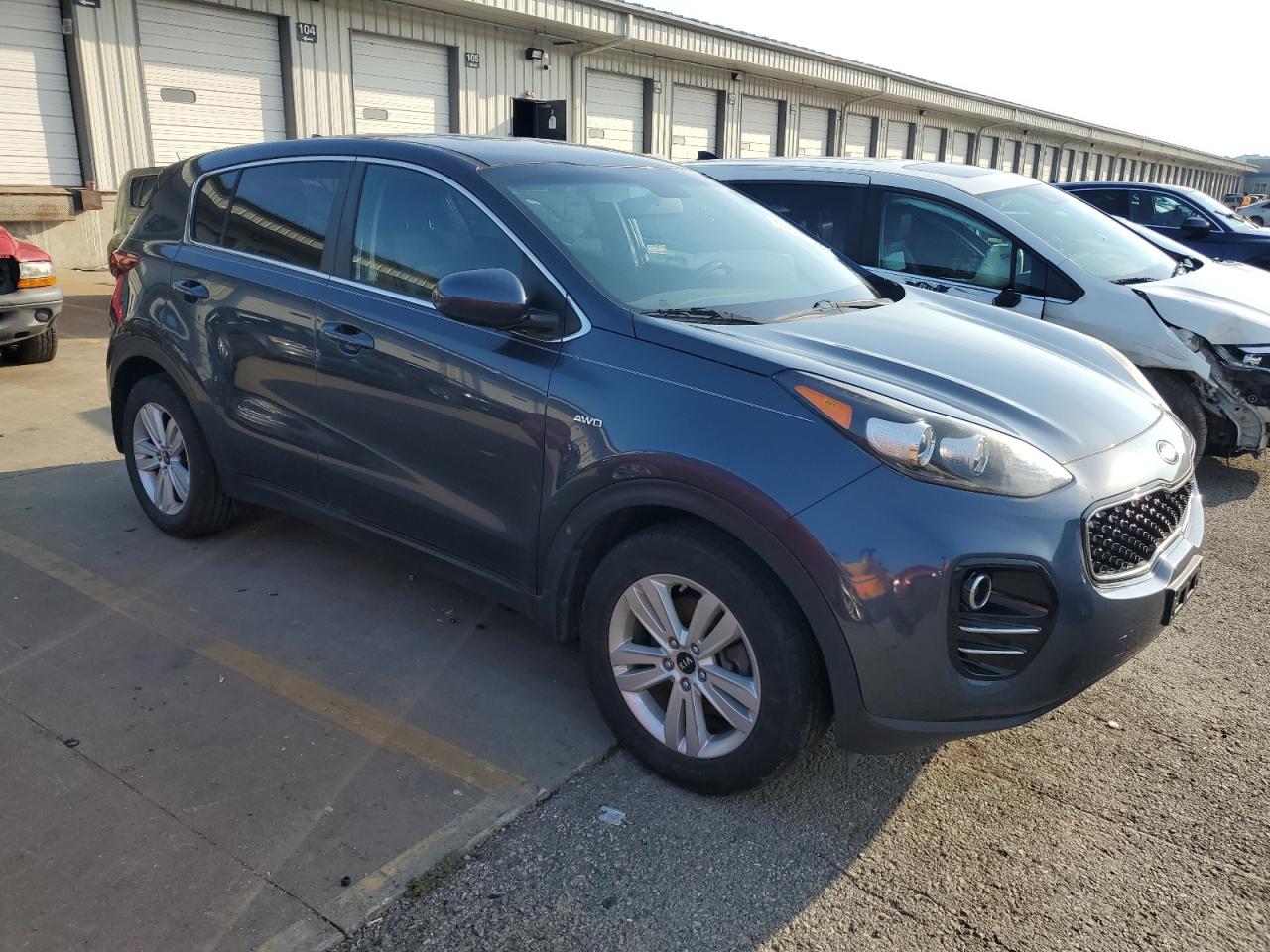 2017 Kia Sportage Lx vin: KNDPMCAC4H7114163