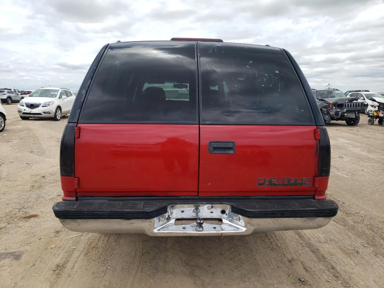 3GNEC16R5XG173826 1999 Chevrolet Suburban C1500