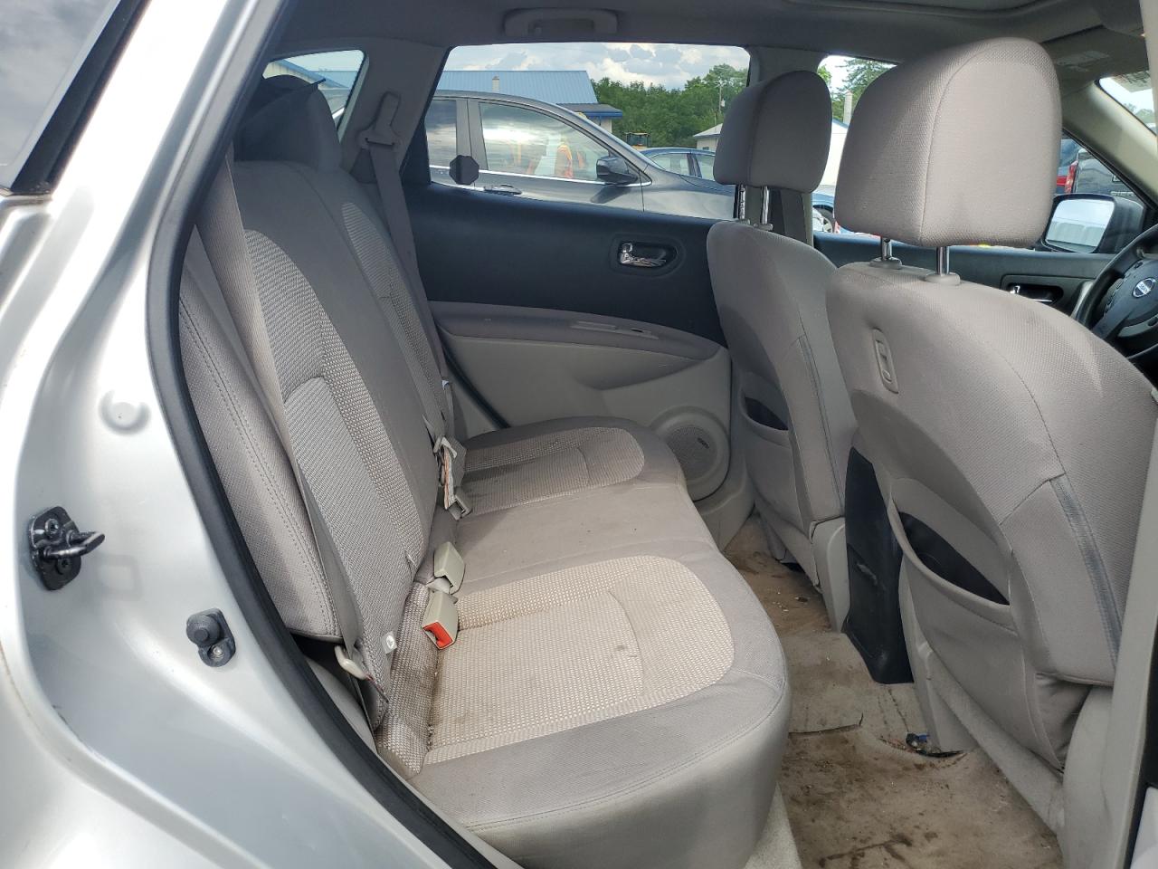 JN8AS5MV1BW303861 2011 Nissan Rogue S