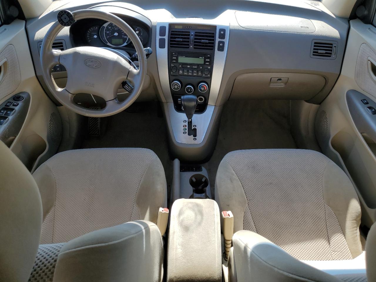 KM8JN72DX8U756935 2008 Hyundai Tucson Se