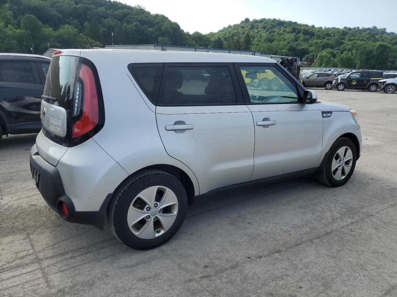 2015 Kia Soul vin: KNDJN2A27F7768365