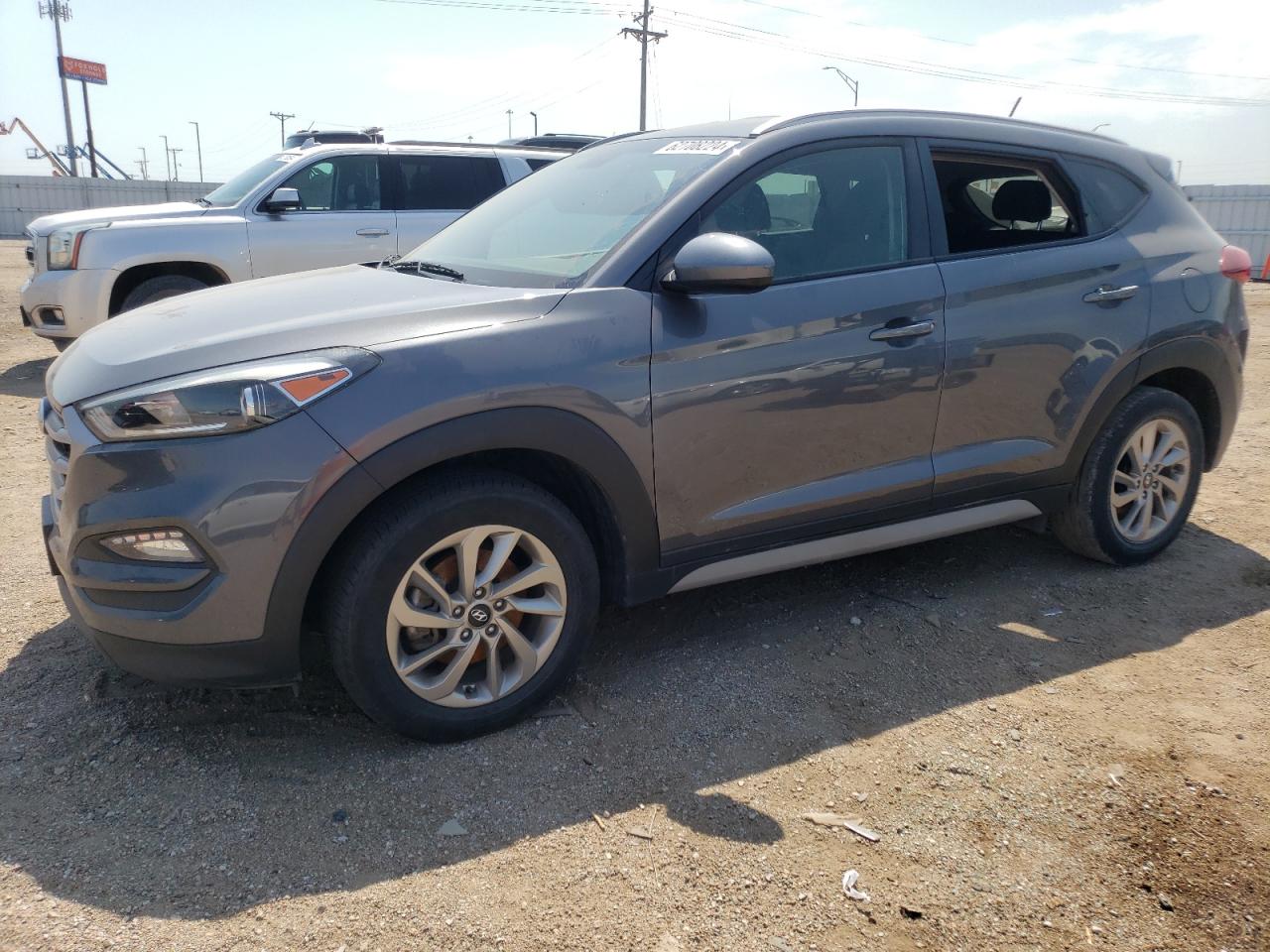 KM8J3CA44HU501889 HYUNDAI TUCSON LIM 2017