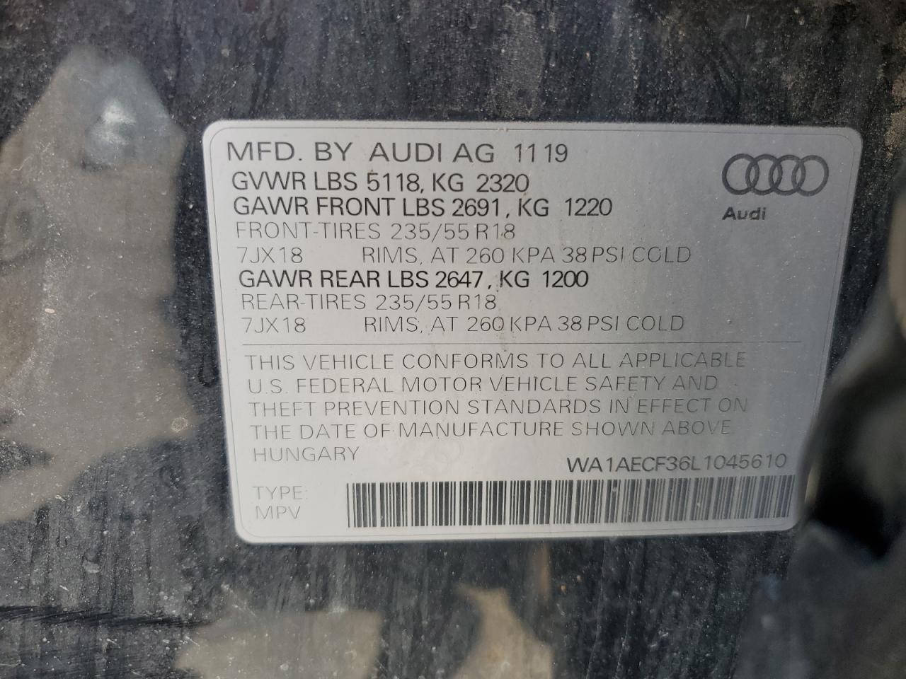 WA1AECF36L1045610 2020 Audi Q3 Premium