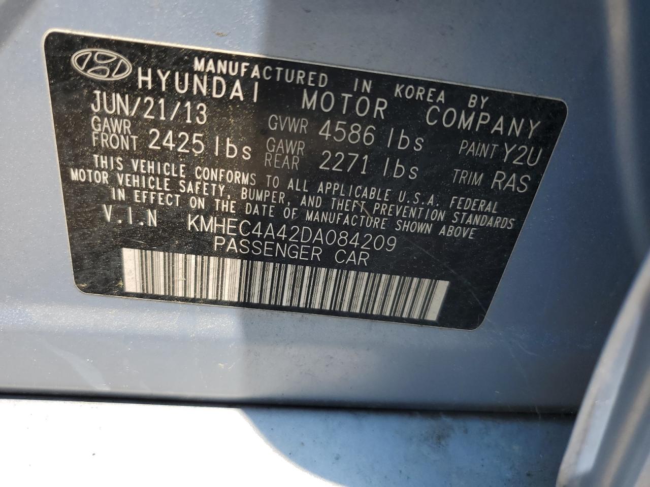 2013 Hyundai Sonata Hybrid vin: KMHEC4A42DA084209