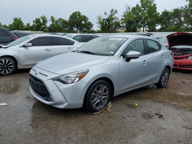 TOYOTA YARIS L