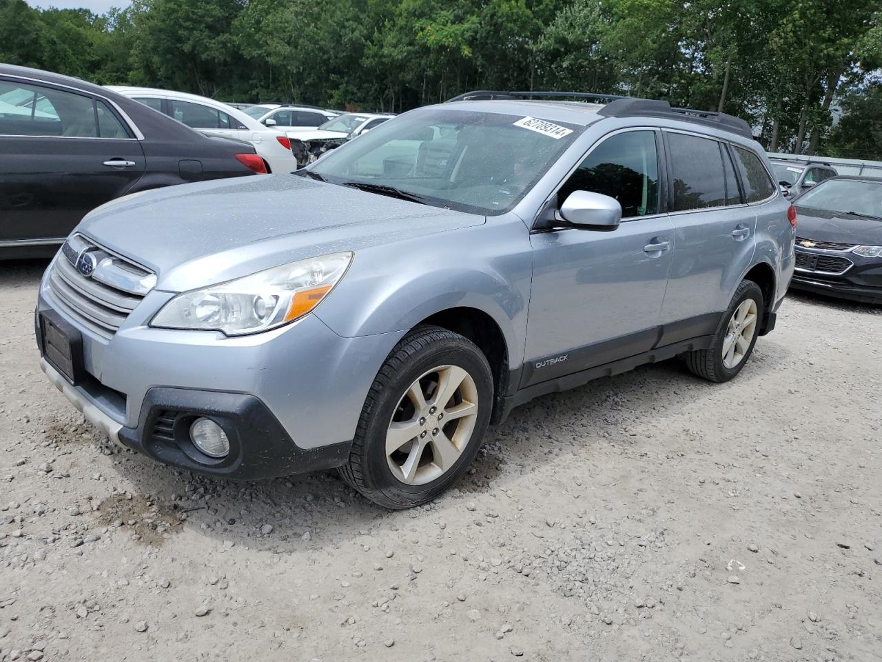 2014 Subaru Outback 2.5I Limited vin: 4S4BRBMC4E3316484