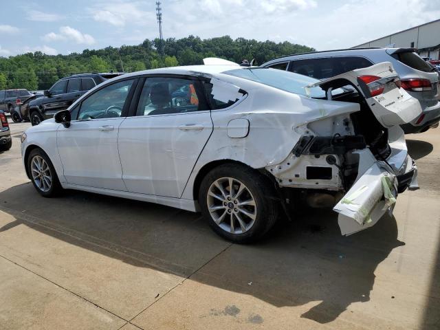 VIN 3FA6P0H73HR415631 2017 Ford Fusion, SE no.2