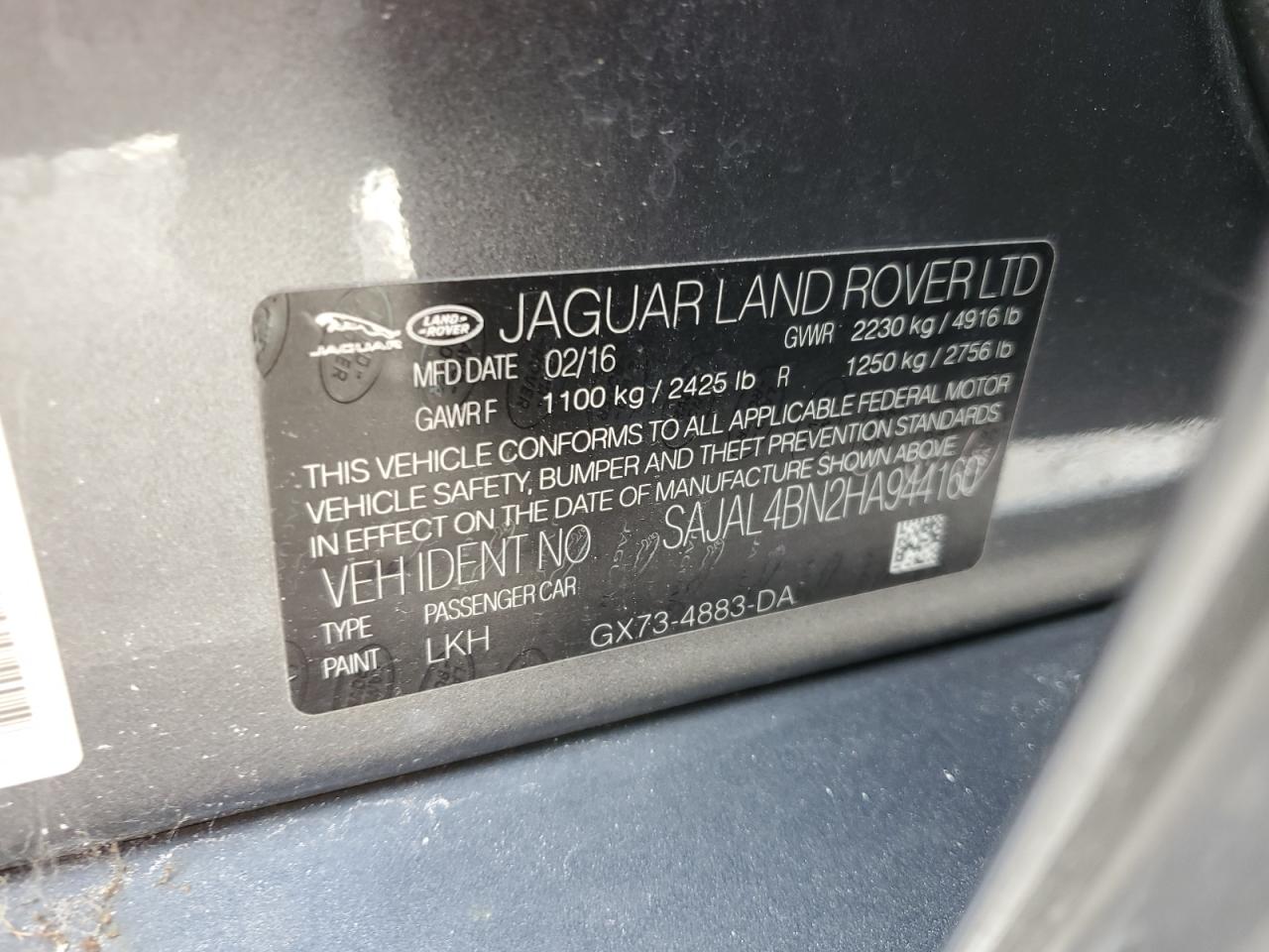 SAJAL4BN2HA944160 2017 Jaguar Xe R - Sport