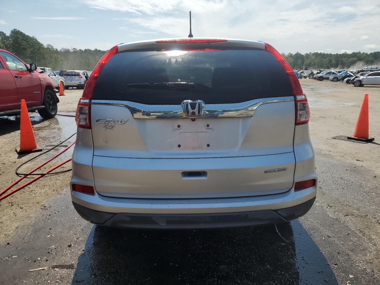 Lot #2794550418 2016 HONDA CR-V SE