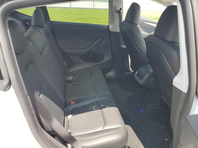 2024 TESLA MODEL Y - 7SAYGDEE3RA283390