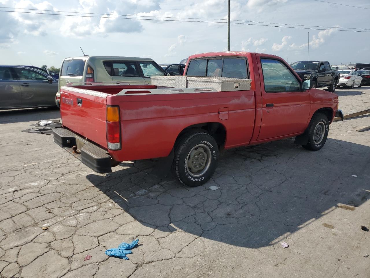 Lot #2741306672 1992 NISSAN TRUCK SHOR