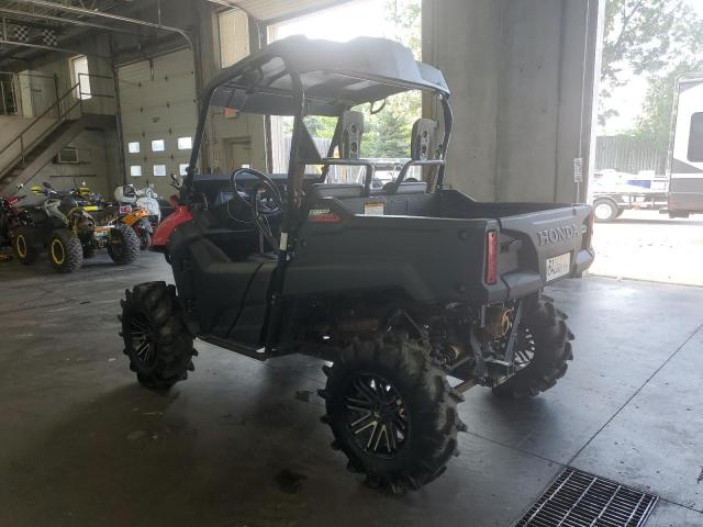 2018 HONDA SXS700 M2 1HFVE0295J4400199