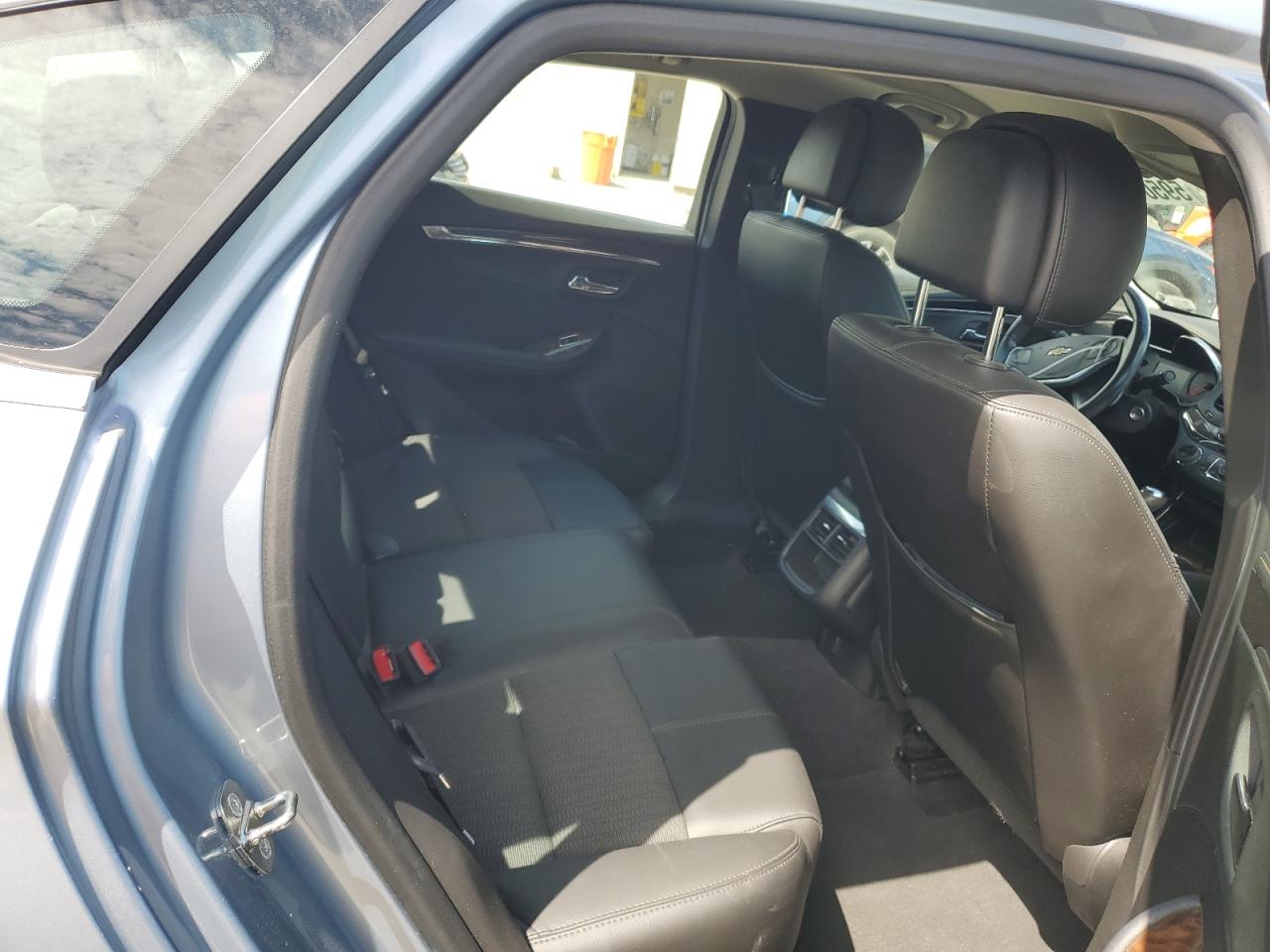 1G1115SL5EU142939 2014 Chevrolet Impala Lt