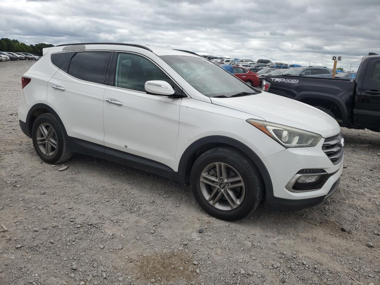 2017 Hyundai Santa Fe Sport vin: 5NMZU3LB3HH019535