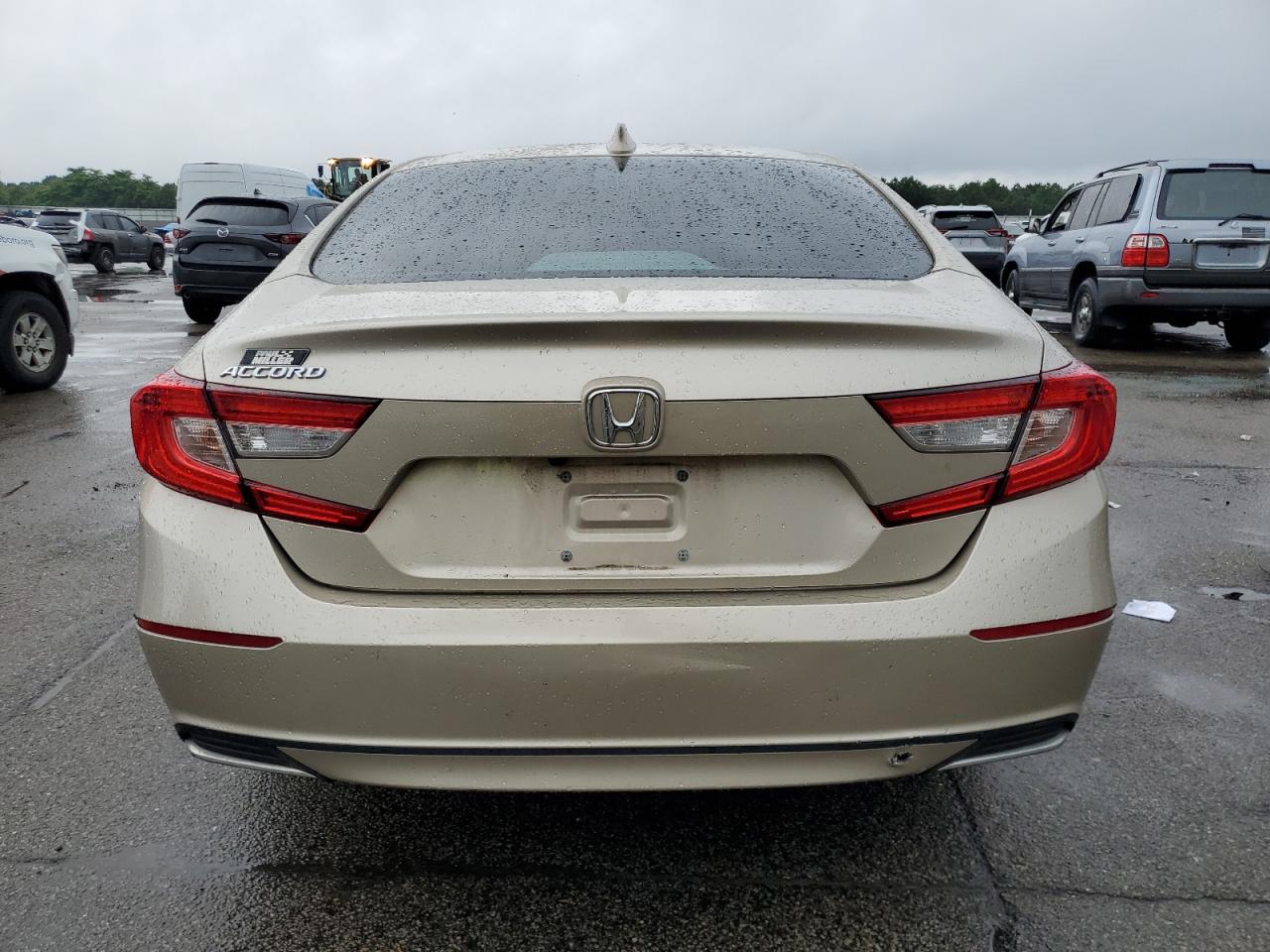 2018 Honda Accord Lx vin: 1HGCV1F1XJA012416