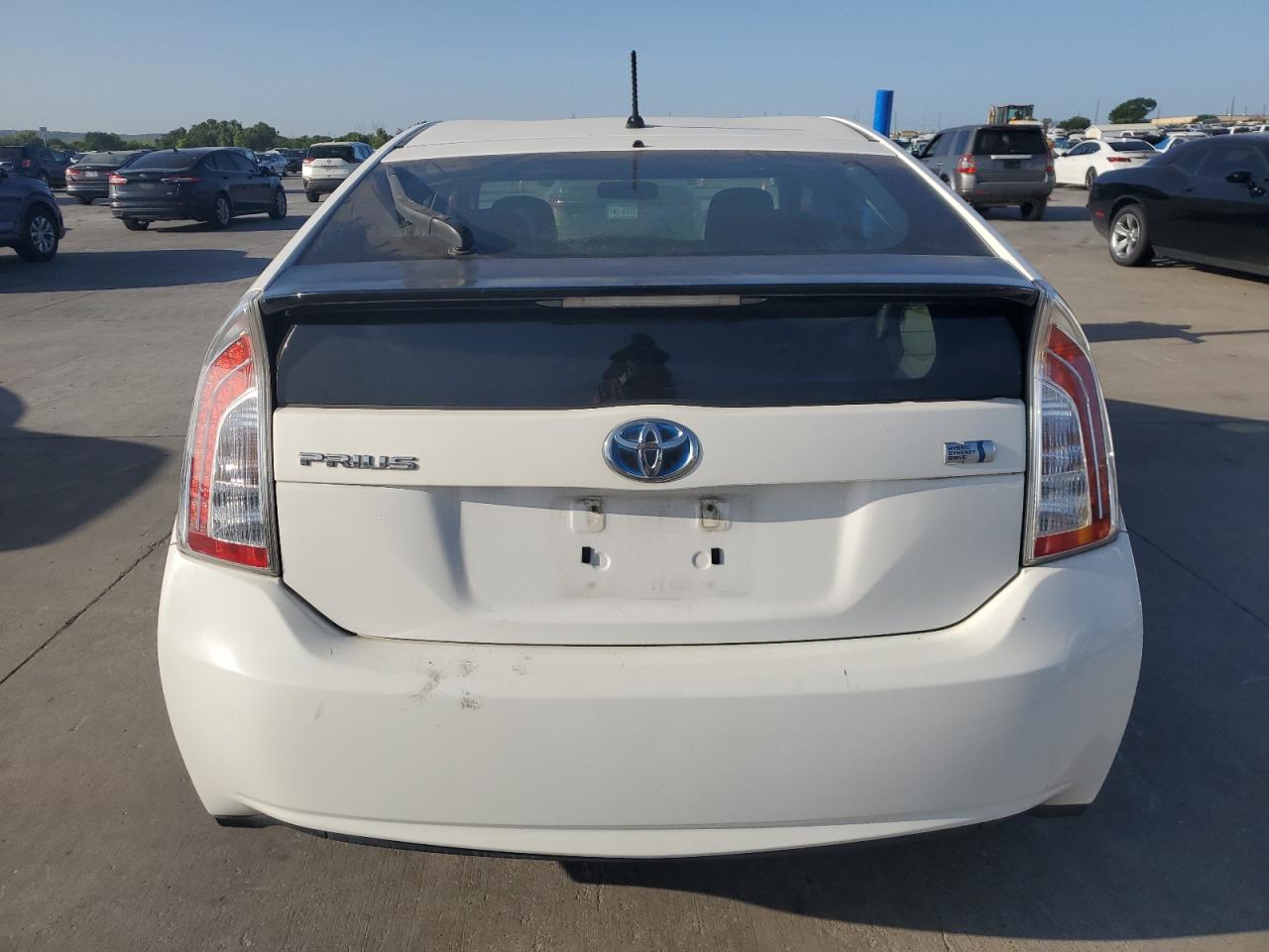 2013 Toyota Prius vin: JTDKN3DU8D5658537