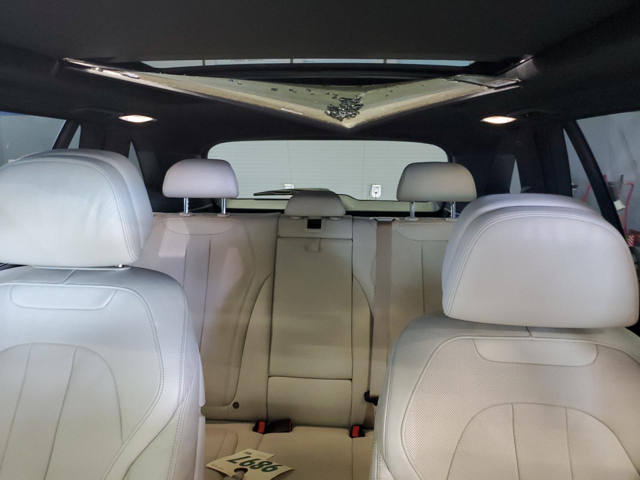 5UXKR2C36H0X04567 2017 BMW X5 Sdrive35I