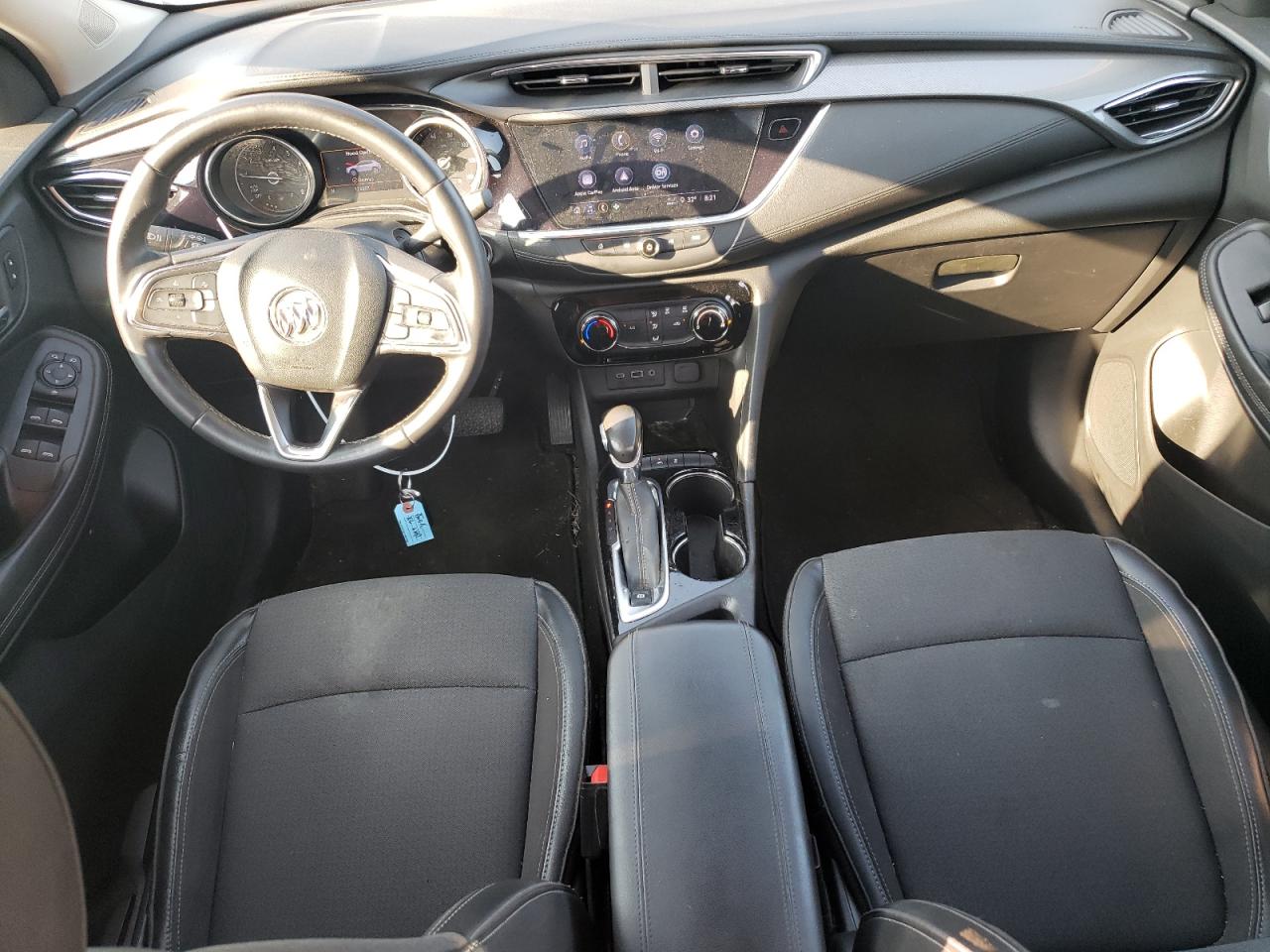 KL4MMBS25MB049618 2021 Buick Encore Gx Preferred