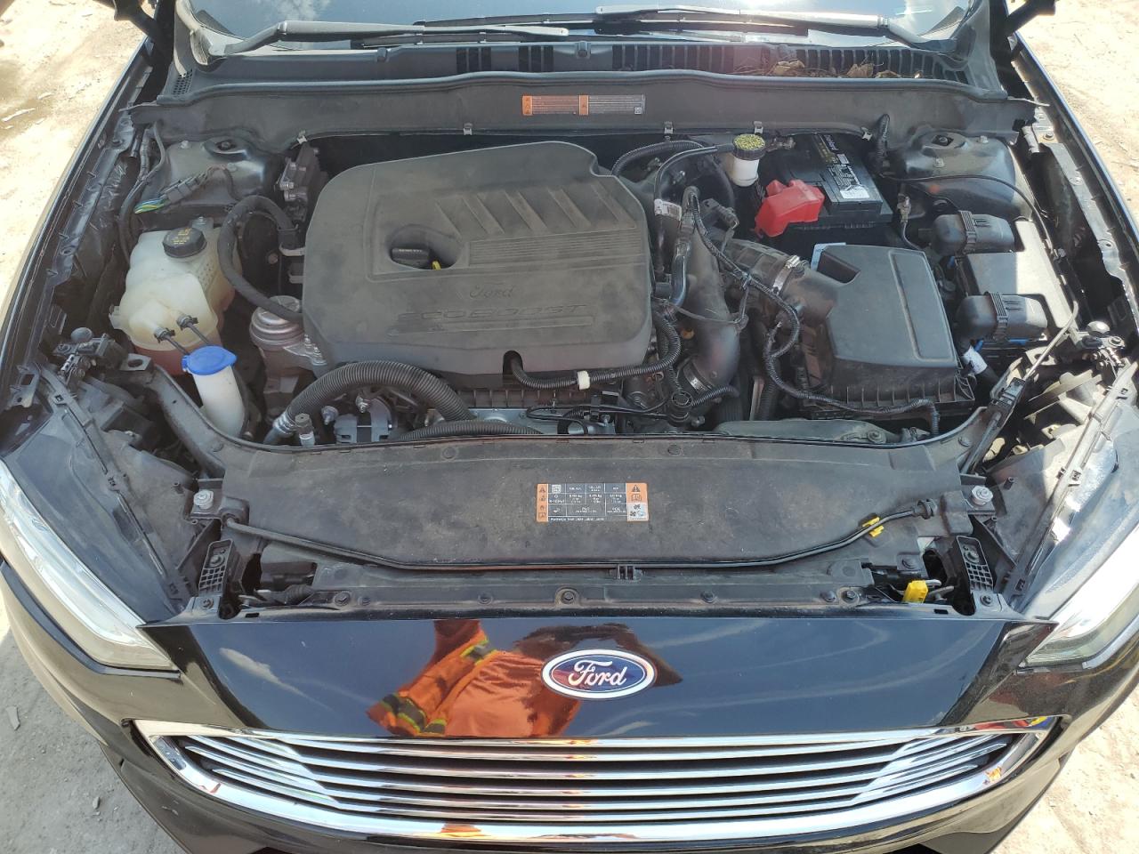 3FA6P0HD9KR159556 2019 Ford Fusion Se